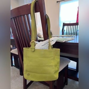 ⭐️FLAWED⭐️ green Coach Purse